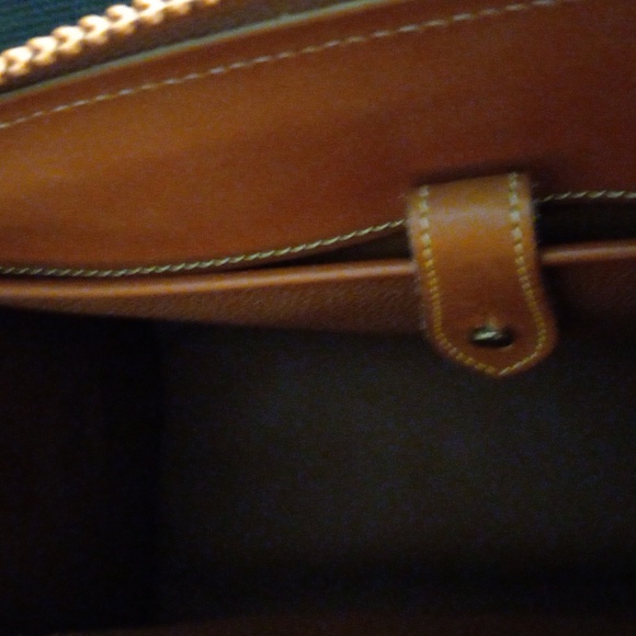 Vintage Dooney & Bourke Green Top Zip Satchel - Picture 6 of 6